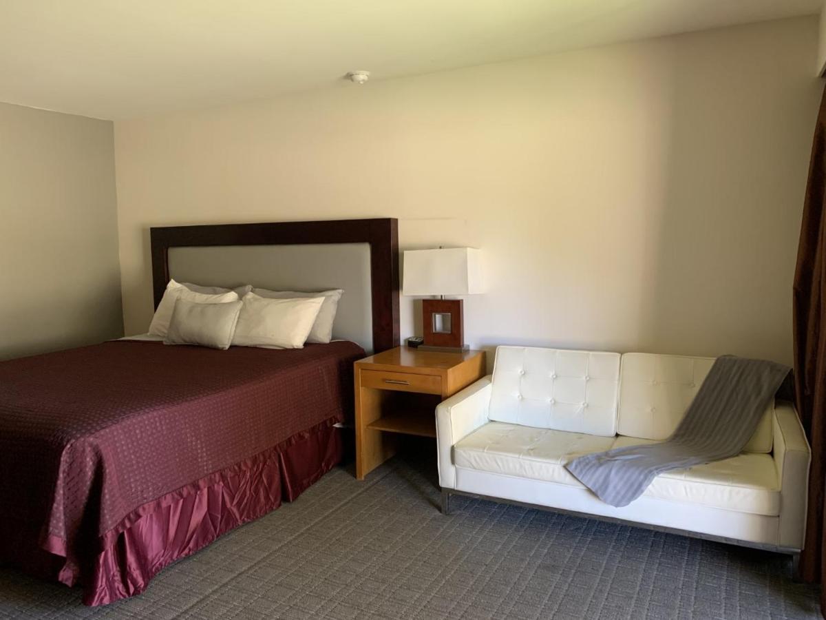 Ramada By Wyndham Holtville Екстер'єр фото