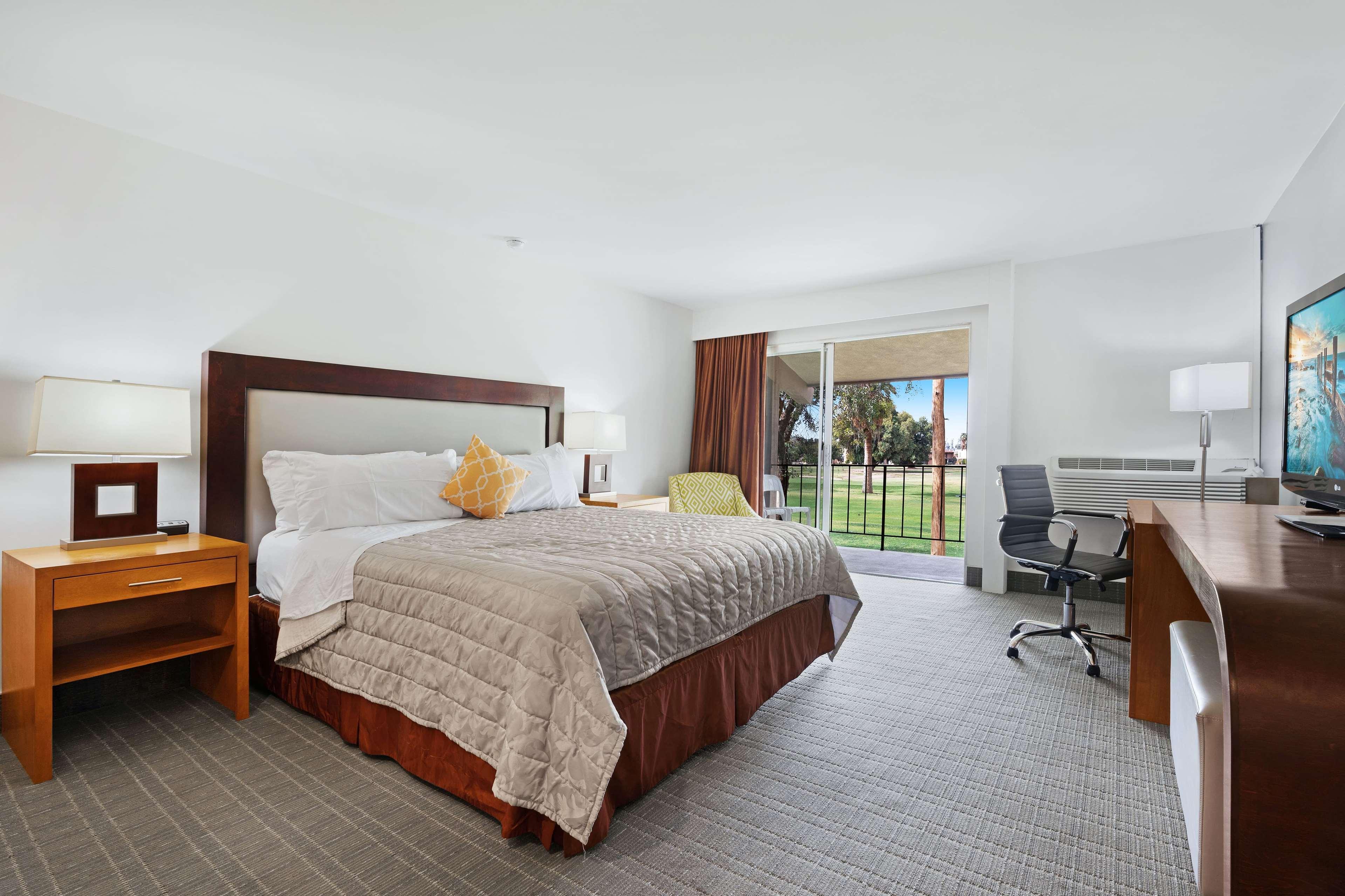 Ramada By Wyndham Holtville Екстер'єр фото