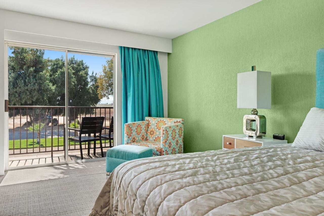 Ramada By Wyndham Holtville Екстер'єр фото